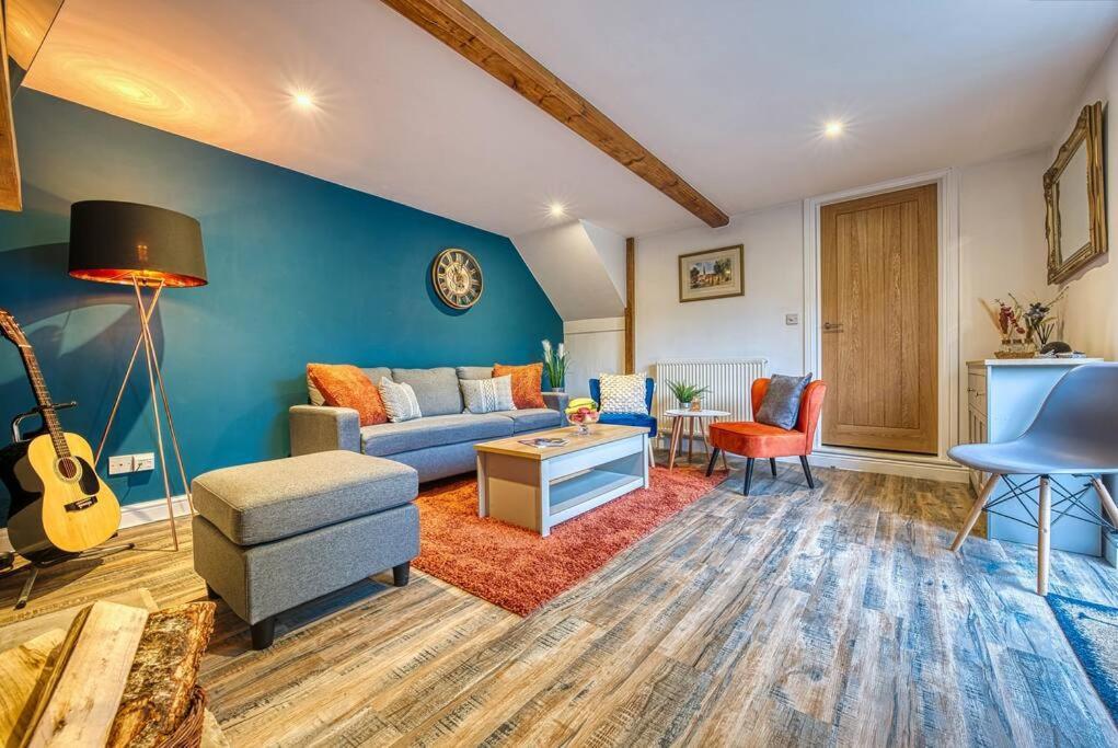 Delightful Two-Bedroom Cottage In The Heart Of Bakewell Eksteriør bilde